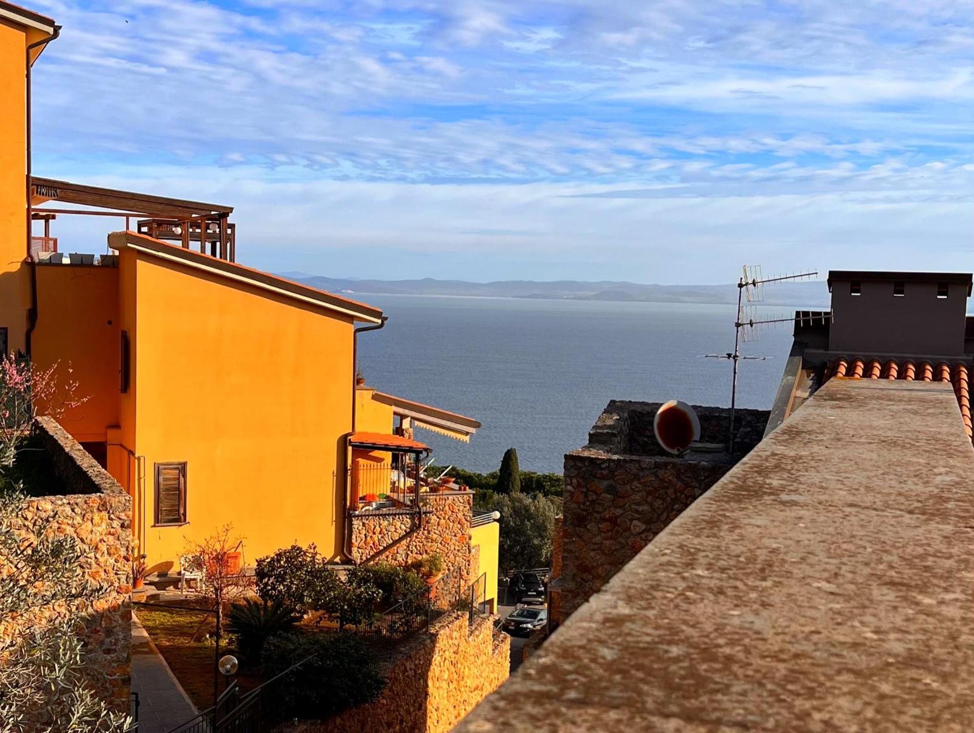 Villa La Terrazza Порто Санто Стефано Екстериор снимка